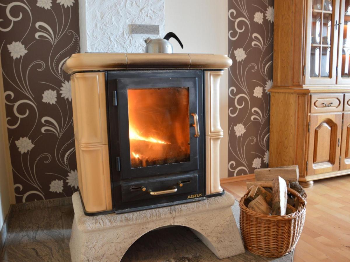 Luxurious Farmhouse Near The Ski Area Villa Hellenthal Esterno foto